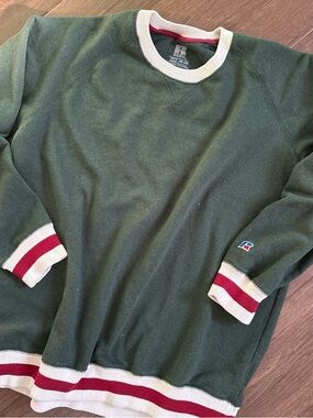 Vintage Russell Athletic Men's Forest Green Crewneck Sweater with Contrast Trim